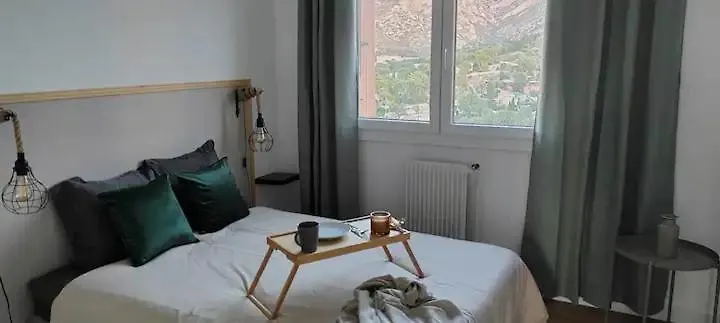 Ideal Sea View, Near Calanques &Velodrome -Parking Marseille